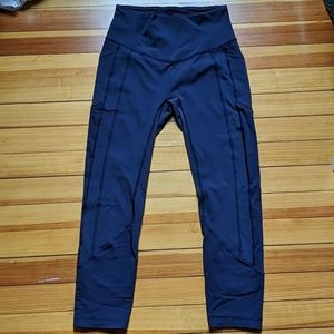 Lululemon all the right places crop